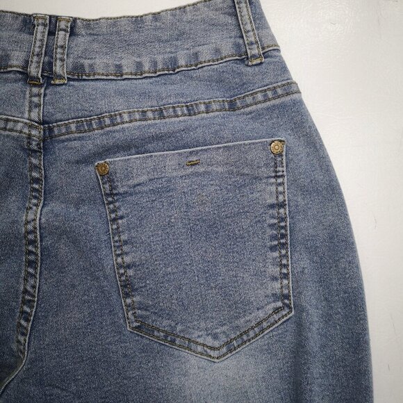 NWT NV Felix Ladies Size Large Lighter Wash Flare Leg Blue Jeans - Picture 9 of 14